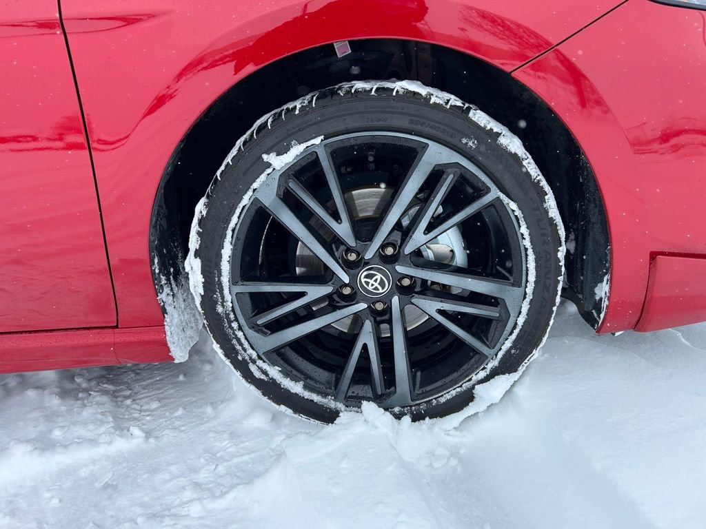 Used 2025 Toyota Camry XSE image 33