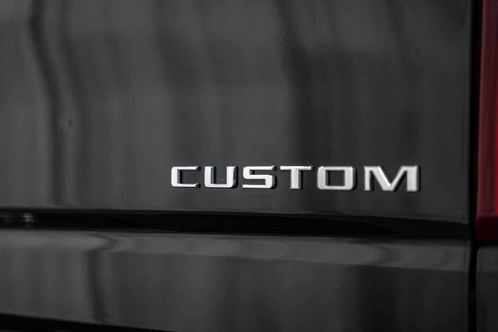 Used 2024 Chevrolet Silverado 2500 Custom image 23