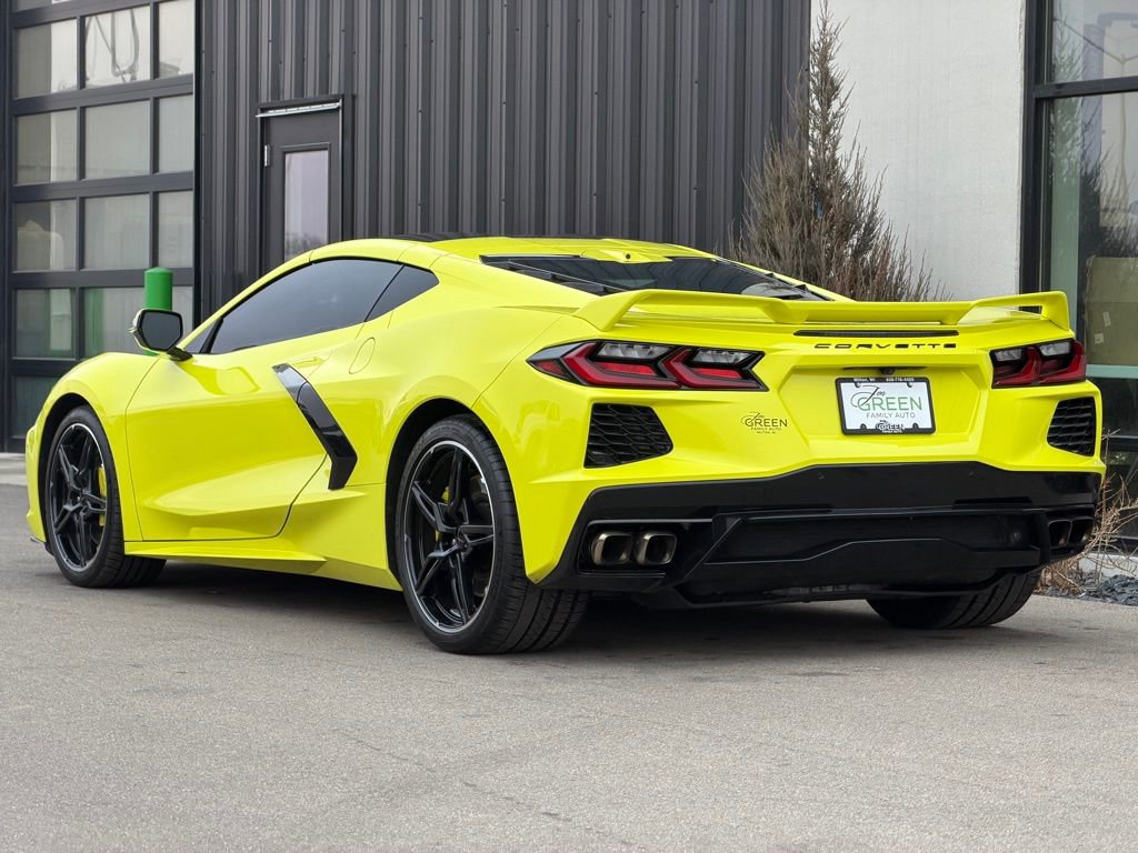 Used 2021 Chevrolet Corvette Stingray Preferred Cpe w/ Z51 Performance Package image 3