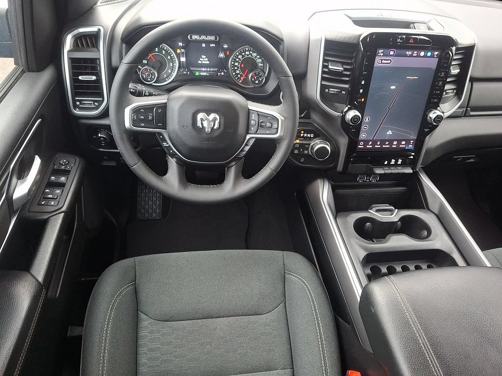 Used 2025 RAM 1500 Big Horn AWD/4WD image 12