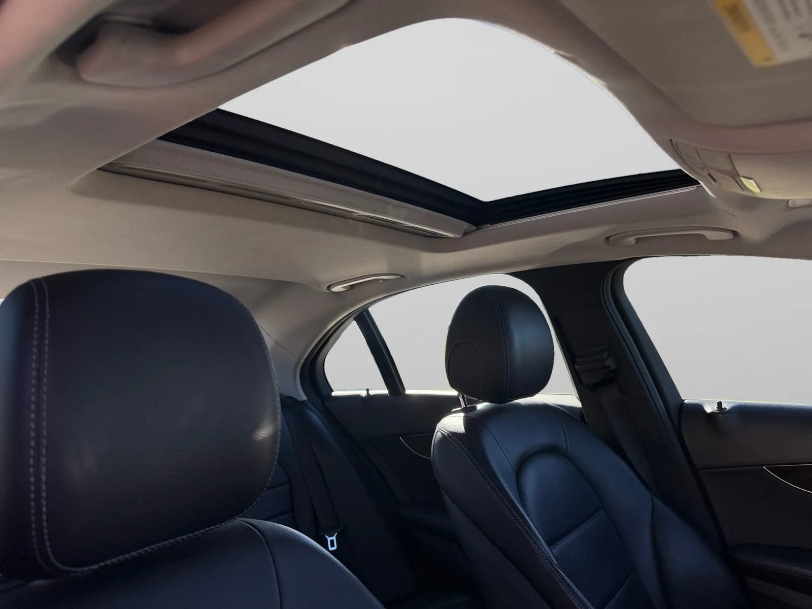 Used 2019 Mercedes-Benz C 300 4MATIC Sedan image 35