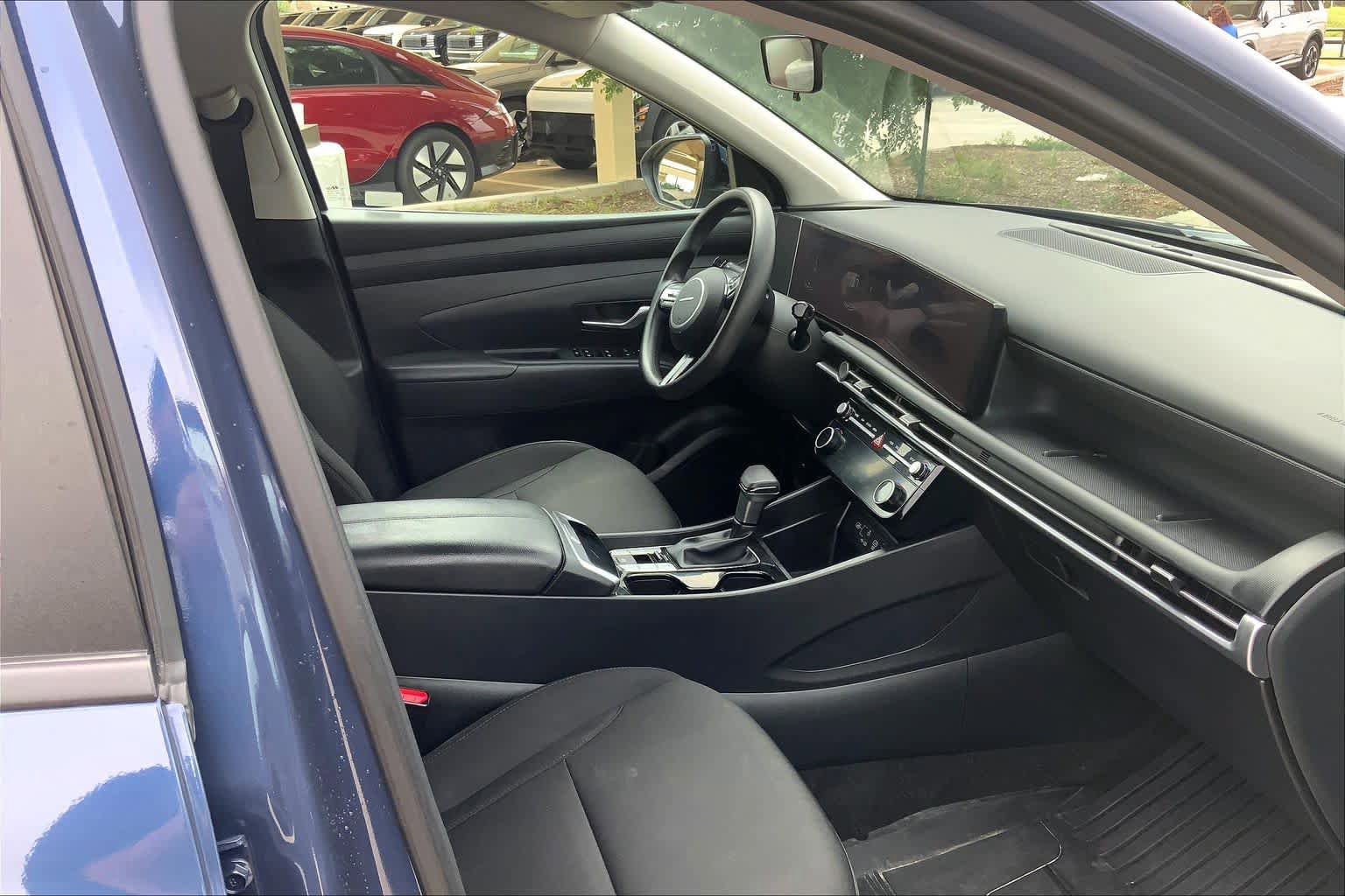 Used 2025 Hyundai Tucson SEL FWD image 9
