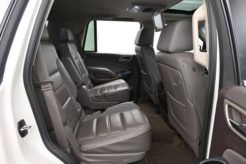 Used 2015 GMC Yukon Denali w/ Premium Package AWD/4WD image 37