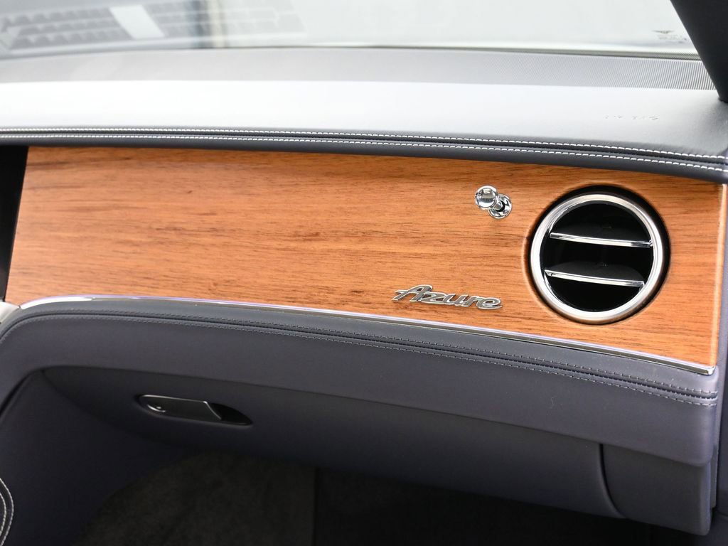 Used 2023 Bentley Continental GT Azure image 30