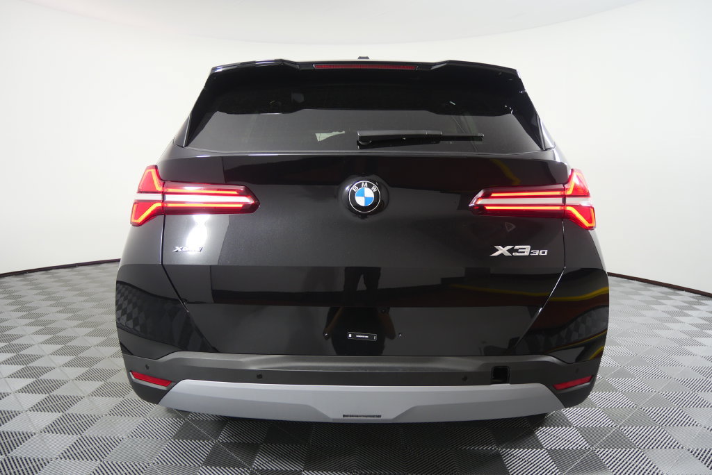Used 2026 BMW X3 xDrive30i w/ Convenience Package AWD/4WD image 5