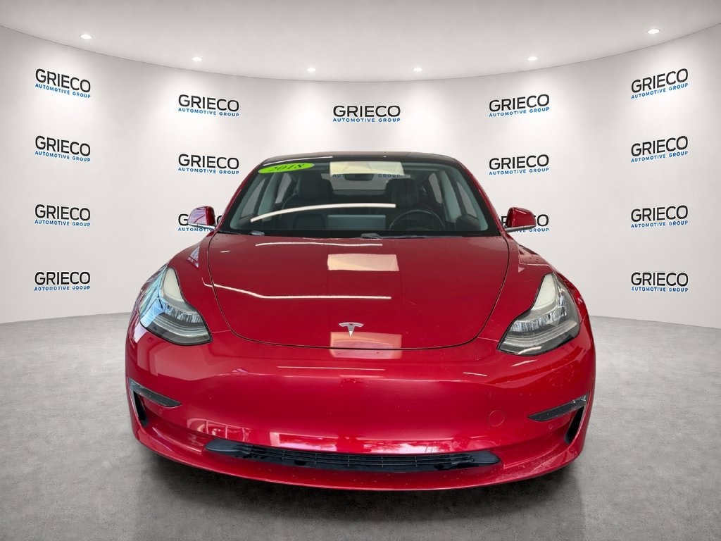 Used 2018 Tesla Model 3 Long Range RWD image 2
