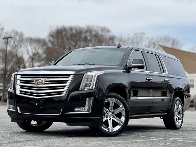 Used 2019 Cadillac Escalade ESV Platinum image 1