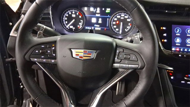 Used 2024 Cadillac XT6 Sport w/ Technology Package image 13