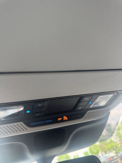 Used 2025 Ford Expedition Active AWD/4WD image 32