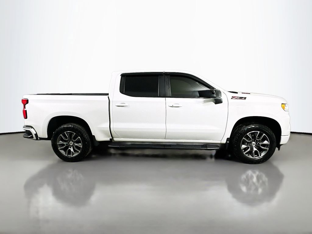 Used 2023 Chevrolet Silverado 1500 RST image 7