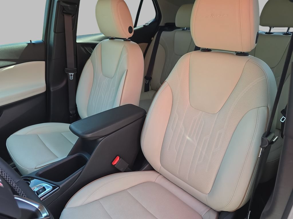 Certified 2024 Buick Encore GX Avenir w/ Avenir Convenience Package AWD/4WD image 17