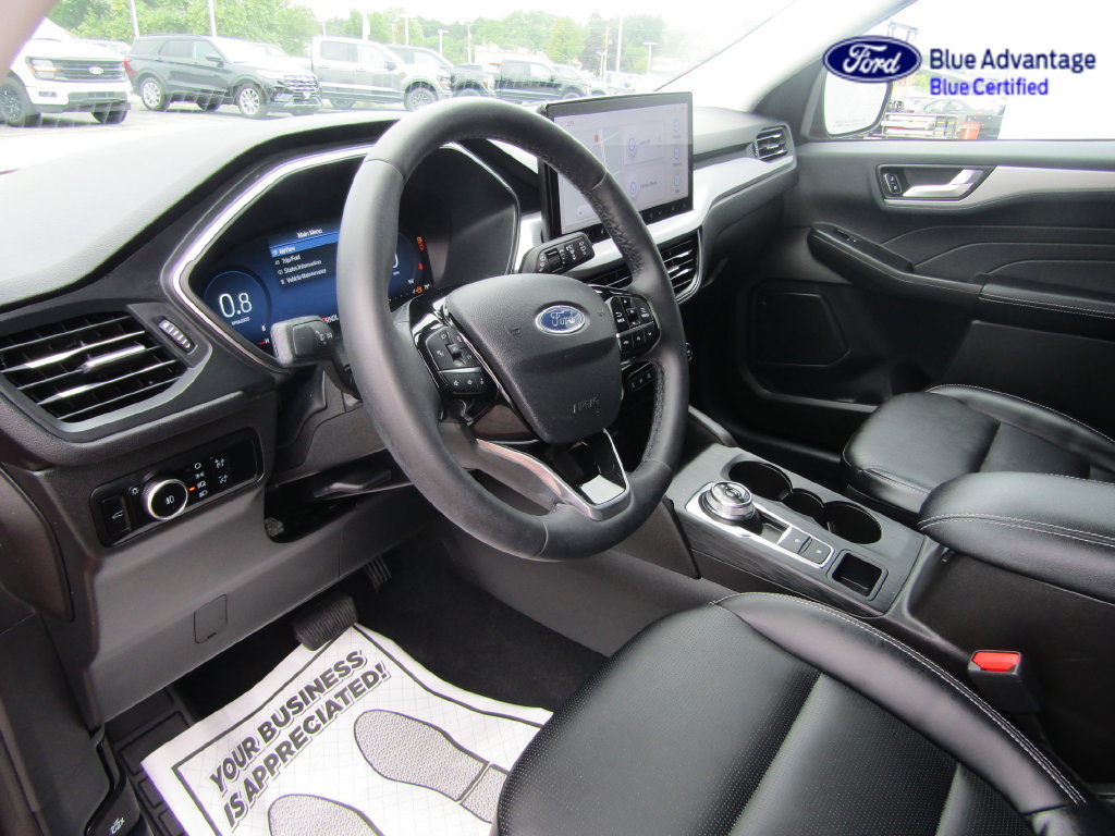 Used 2023 Ford Escape Platinum AWD/4WD image 15