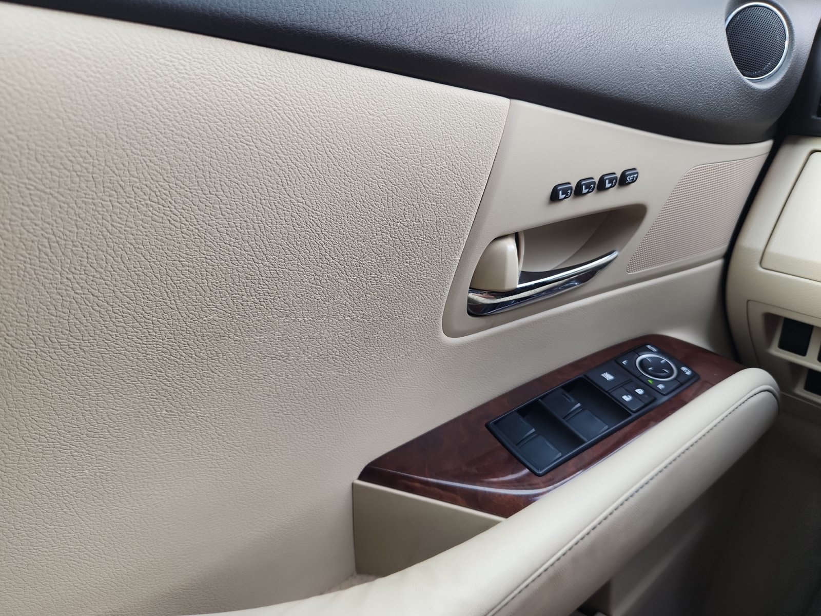 Used 2015 Lexus RX 350 AWD image 13