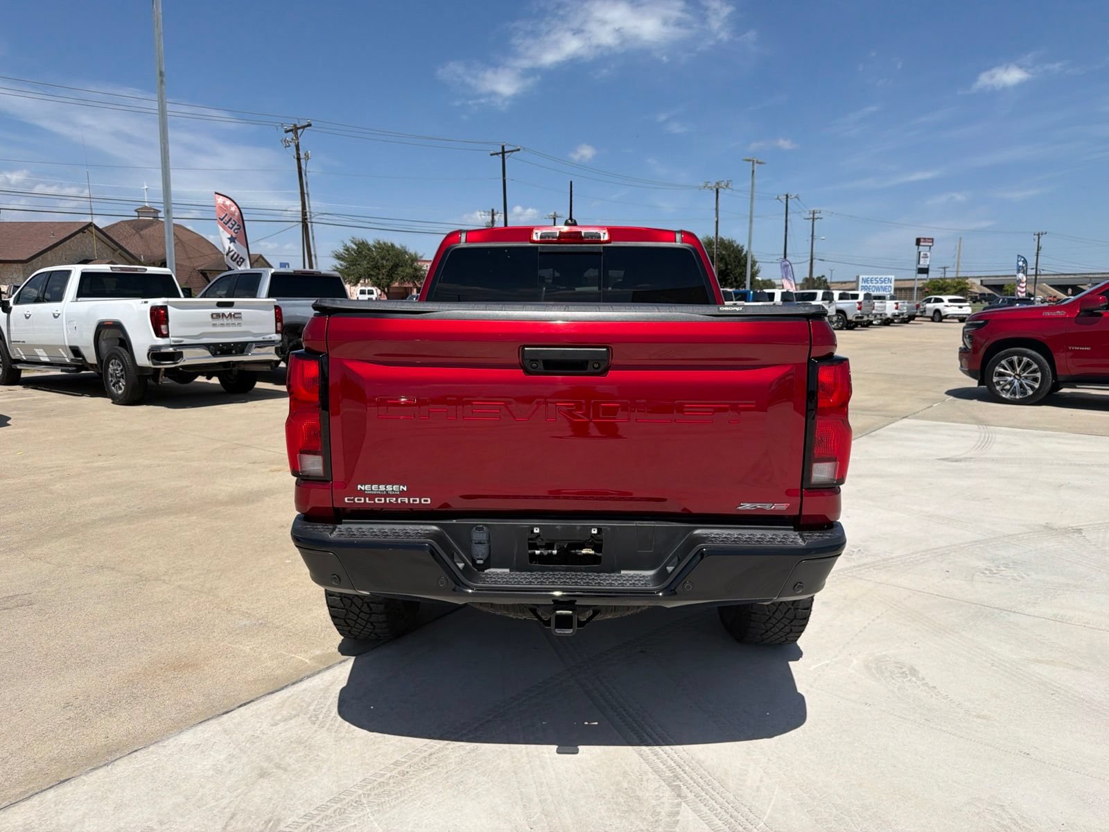 Used 2024 Chevrolet Colorado ZR2 w/ Technology Package AWD/4WD image 6