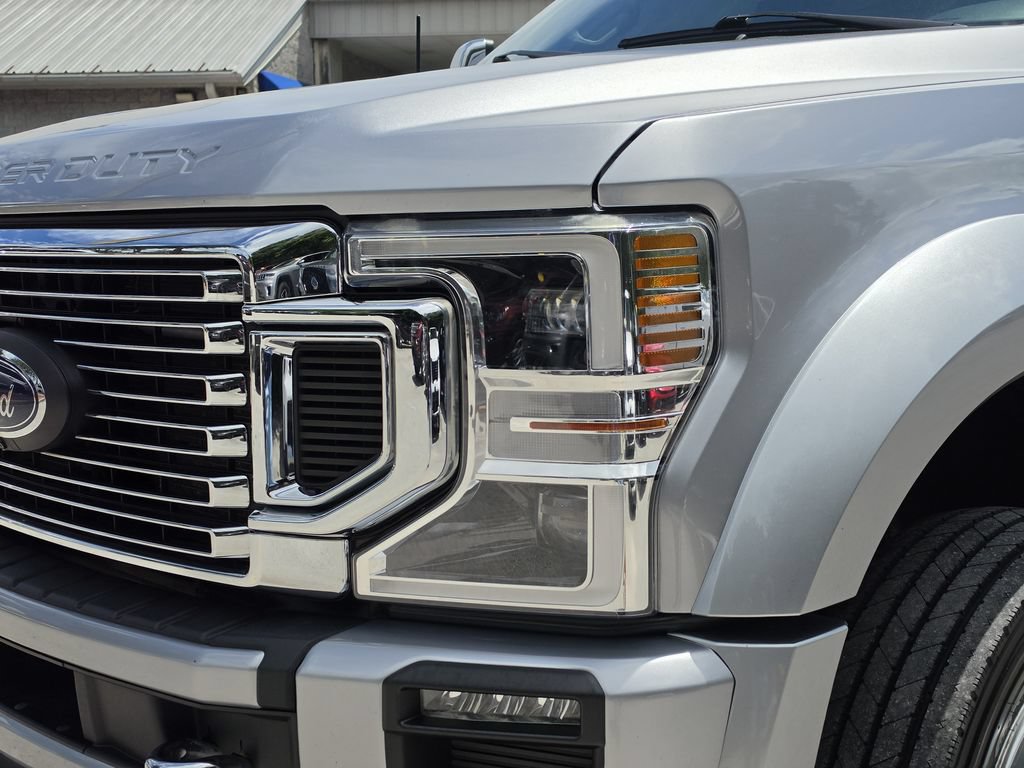 Used 2022 Ford F450 Platinum w/ FX4 Off-Road Package AWD/4WD image 7