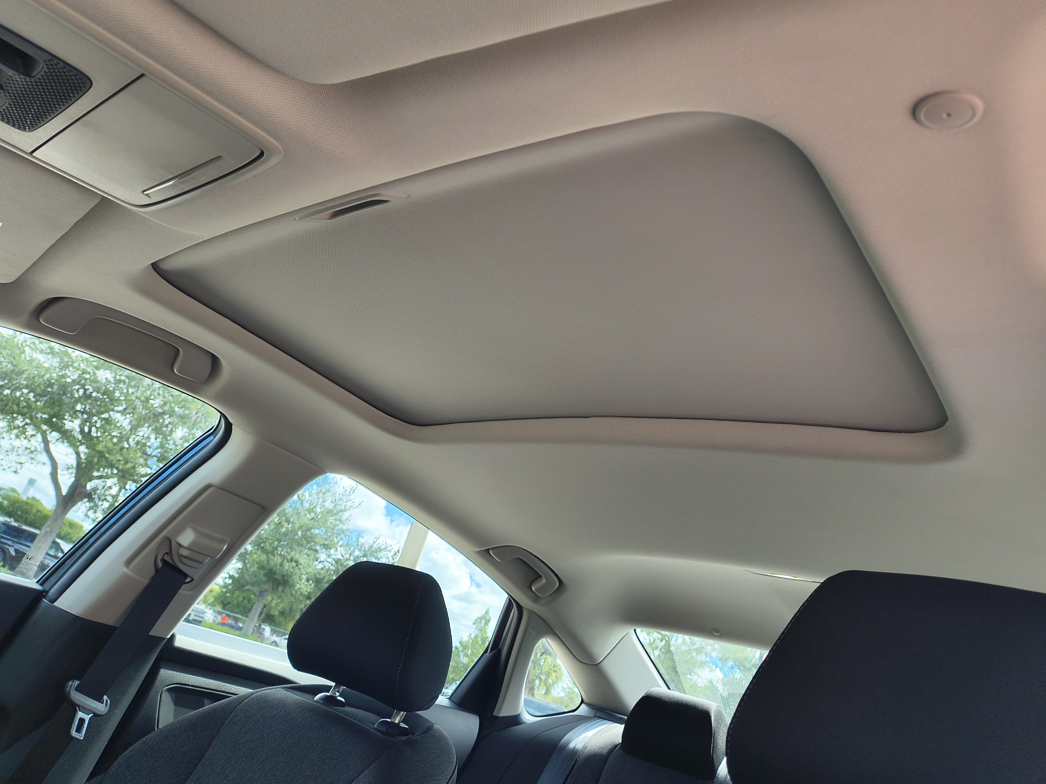 Used 2023 Honda Accord EX image 21