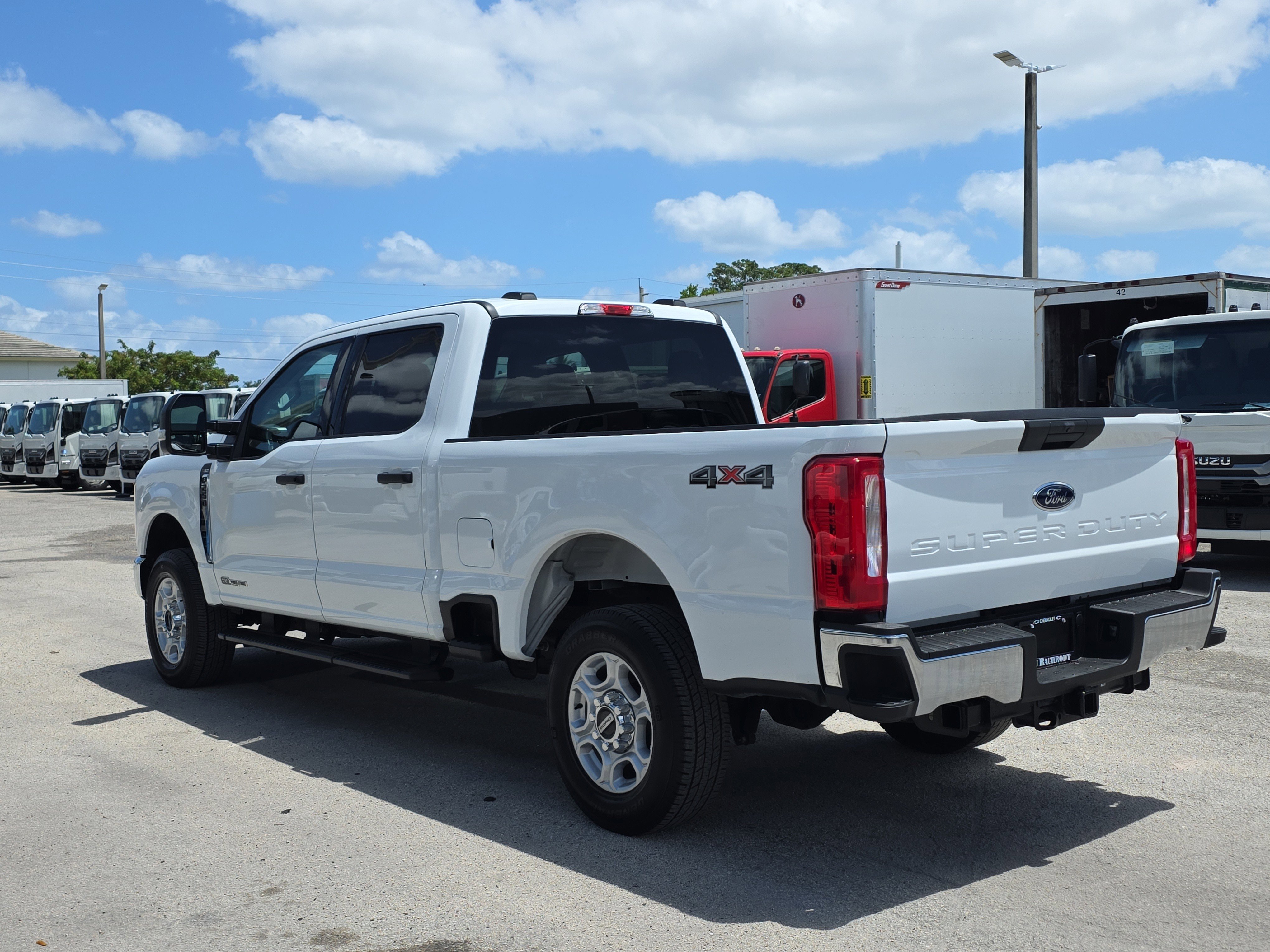 Used 2026 Ford F250 XLT AWD/4WD image 5