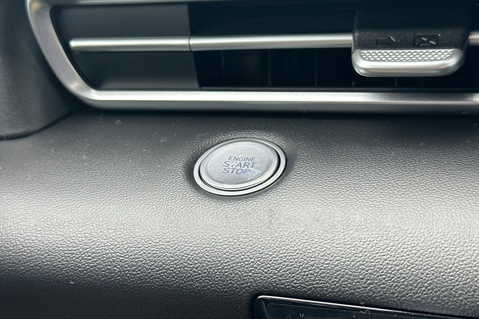 New 2026 Hyundai Elantra Blue FWD image 21