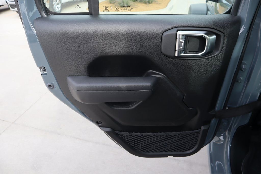 New 2026 Jeep Gladiator Sport image 15