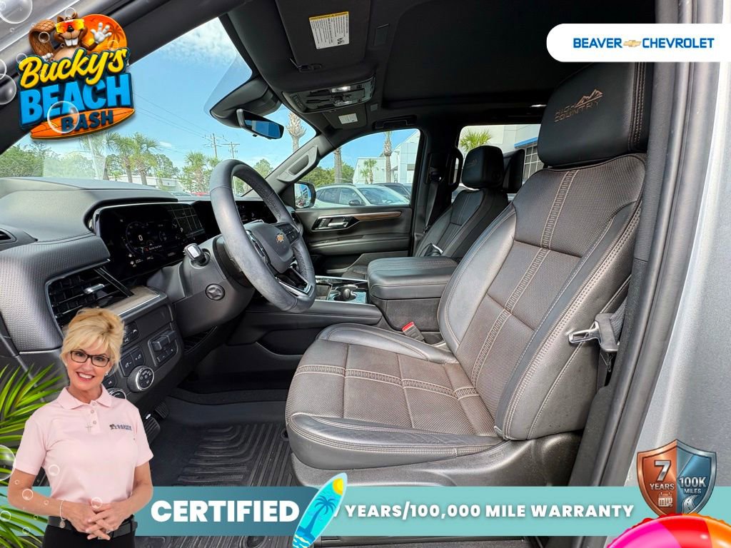 Used 2025 Chevrolet Tahoe High Country AWD/4WD image 9