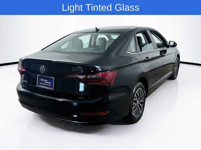Used 2019 Volkswagen Jetta SE w/ Cold Weather Package FWD image 13