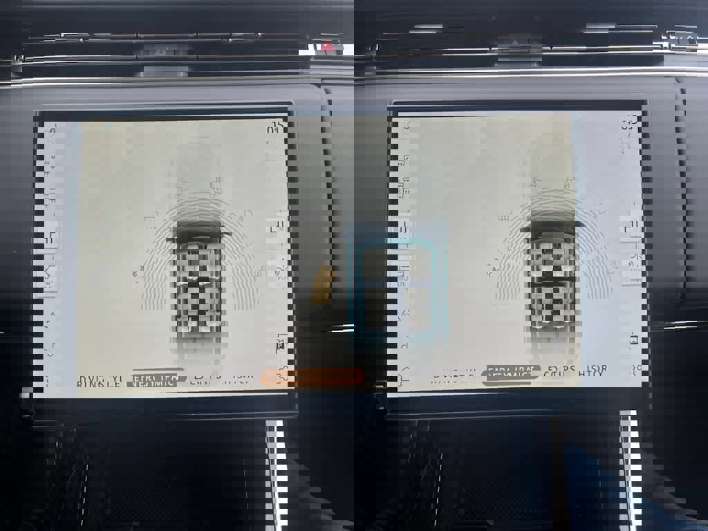 Used 2024 Land Rover Range Rover Sport Dynamic SE image 11