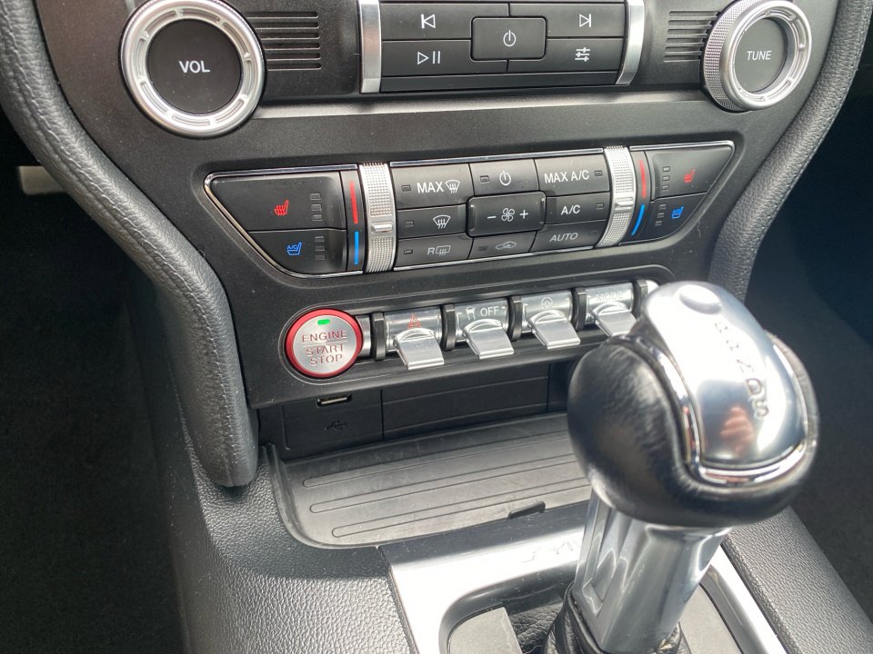 Used 2019 Ford Mustang GT Premium image 21