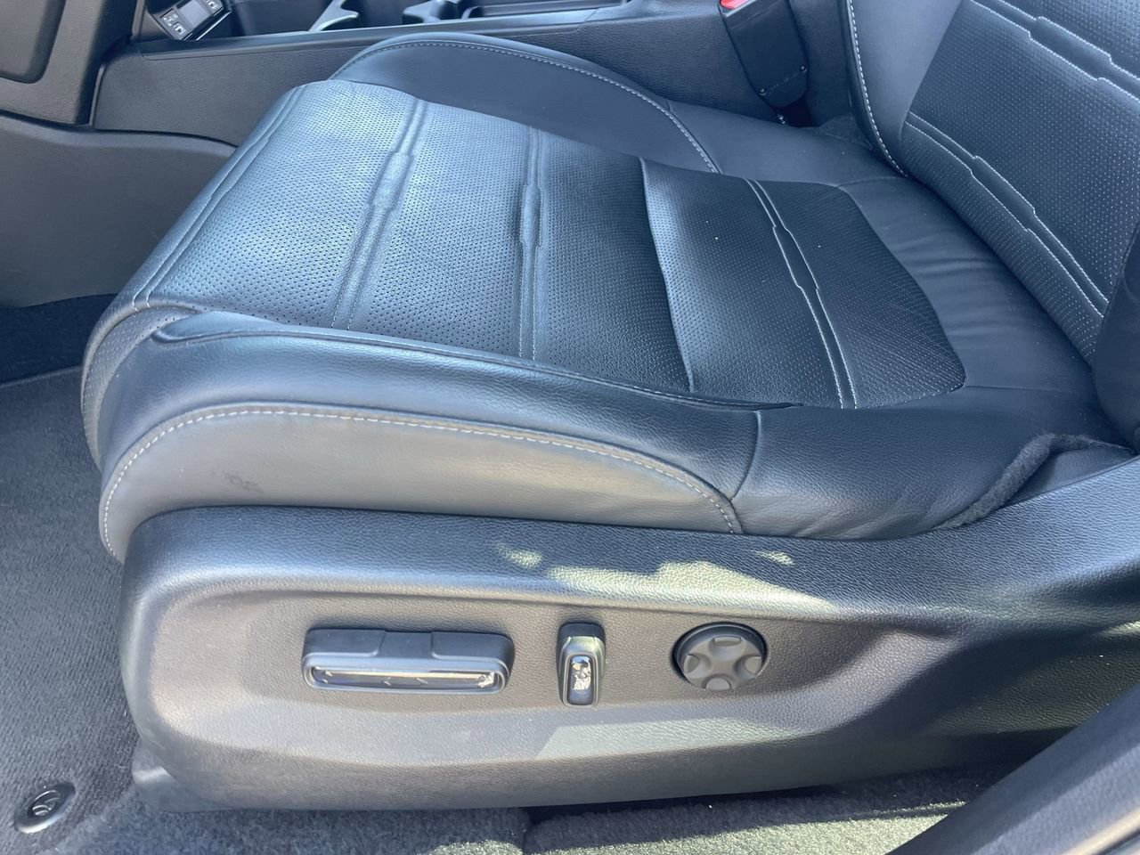 Used 2021 Honda CR-V EX-L image 19