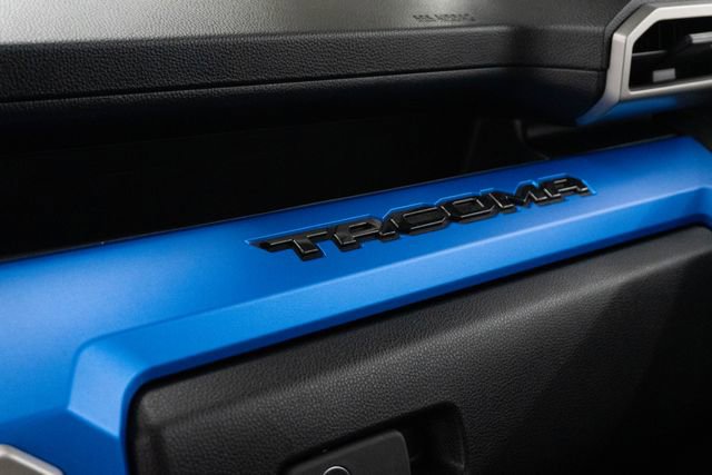 Used 2025 Toyota Tacoma TRD Off-Road AWD/4WD image 30