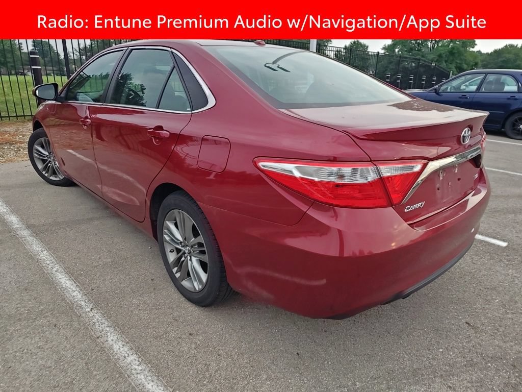 Used 2017 Toyota Camry SE FWD image 5