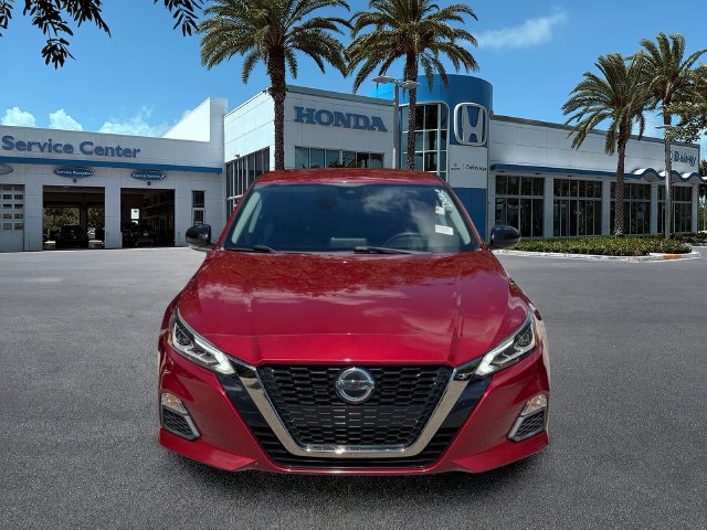 Used 2021 Nissan Altima 2.5 SR FWD image 3