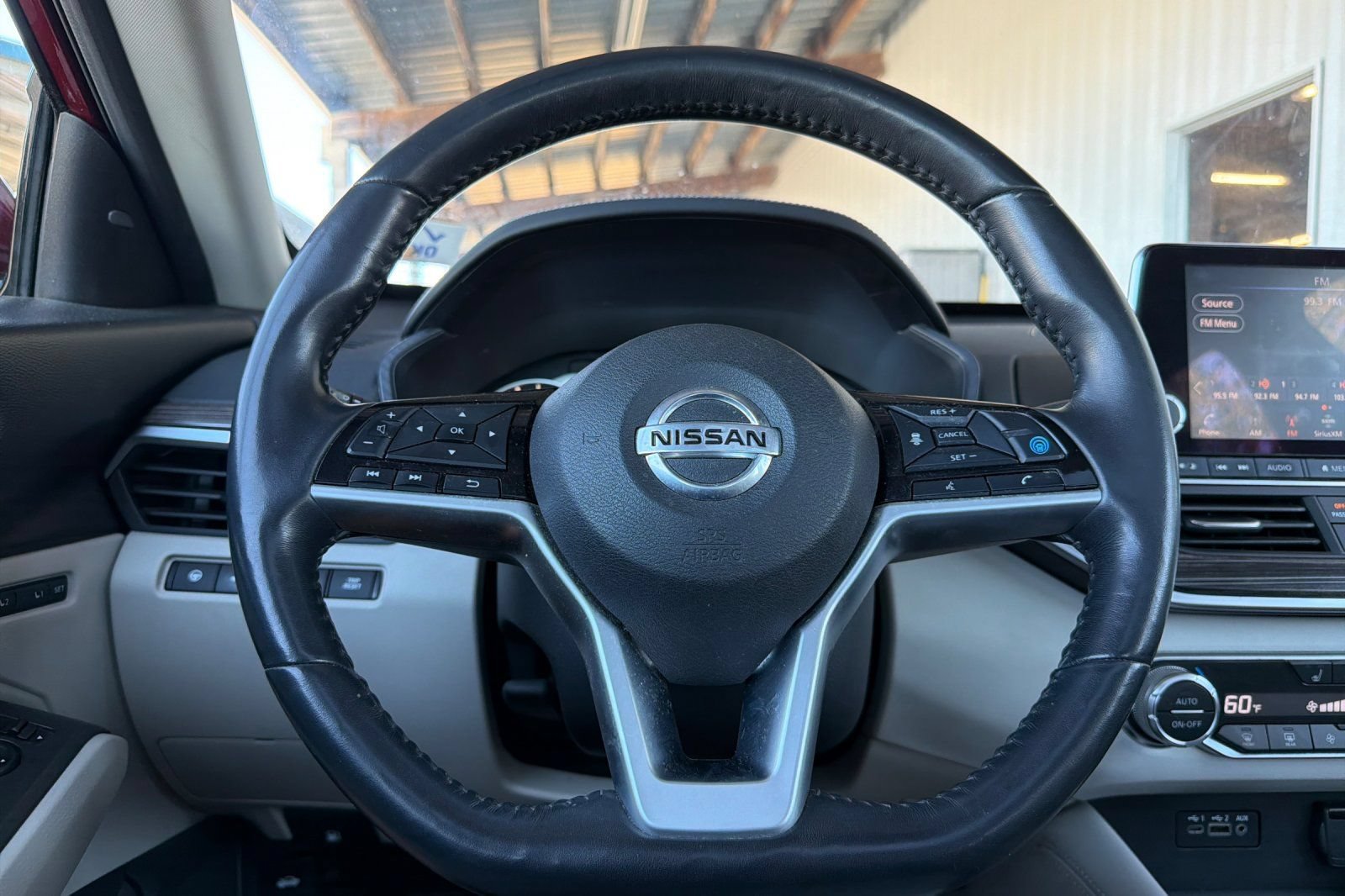 Used 2019 Nissan Altima 2.5 Platinum FWD image 22