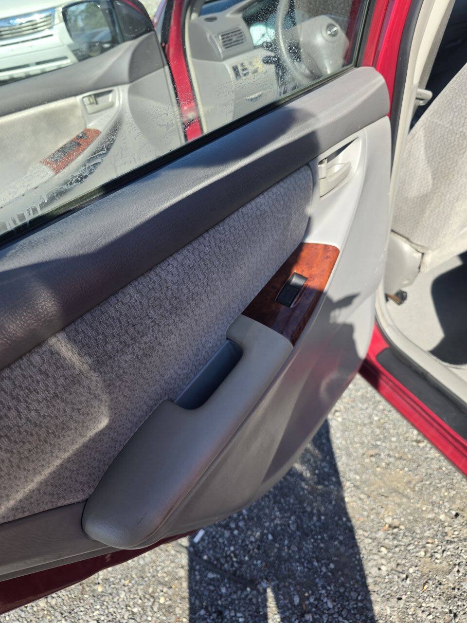 Used 2003 Toyota Corolla LE FWD image 17