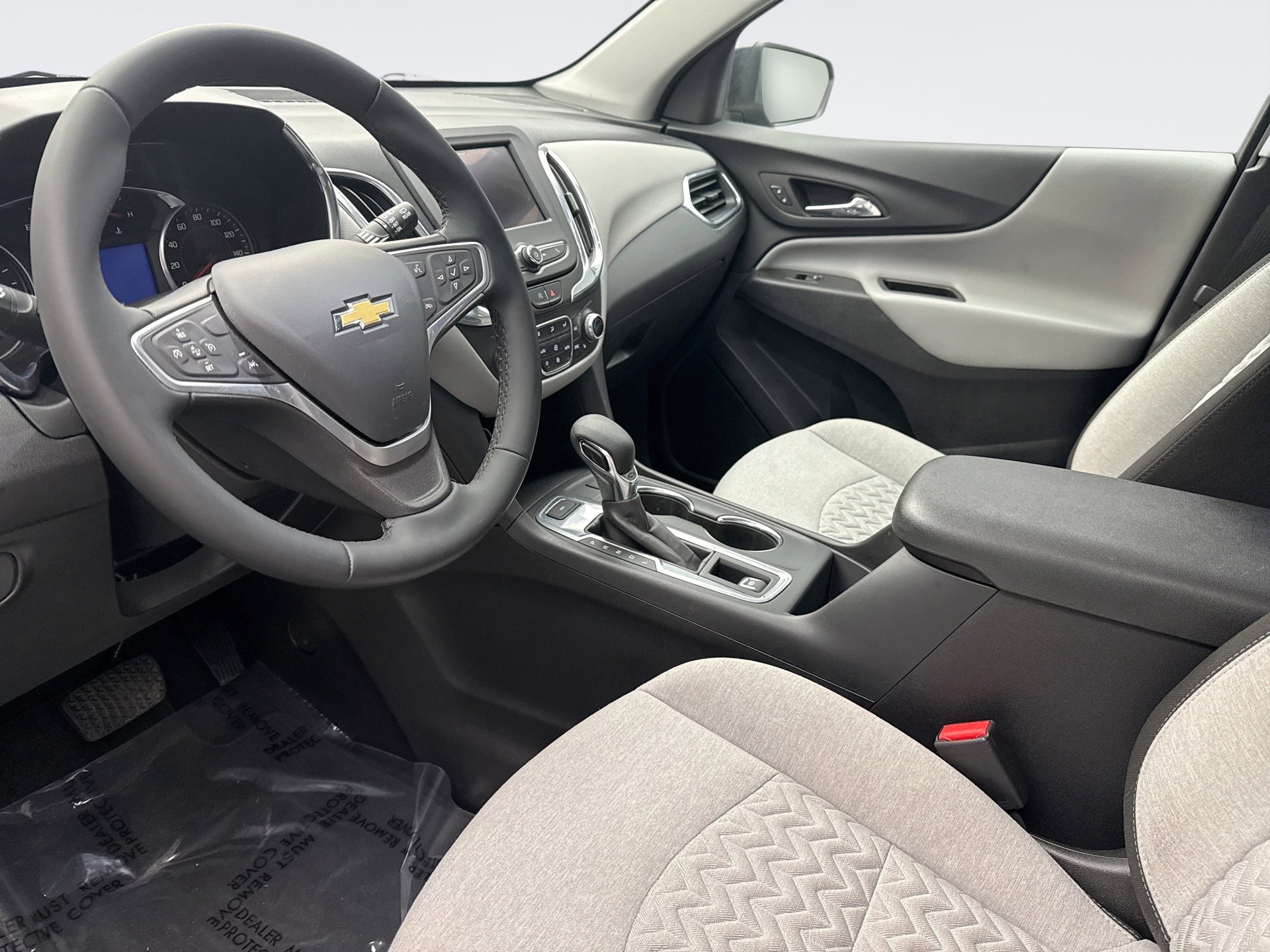 Used 2023 Chevrolet Equinox LT w/ Driver Convenience Package AWD/4WD image 10