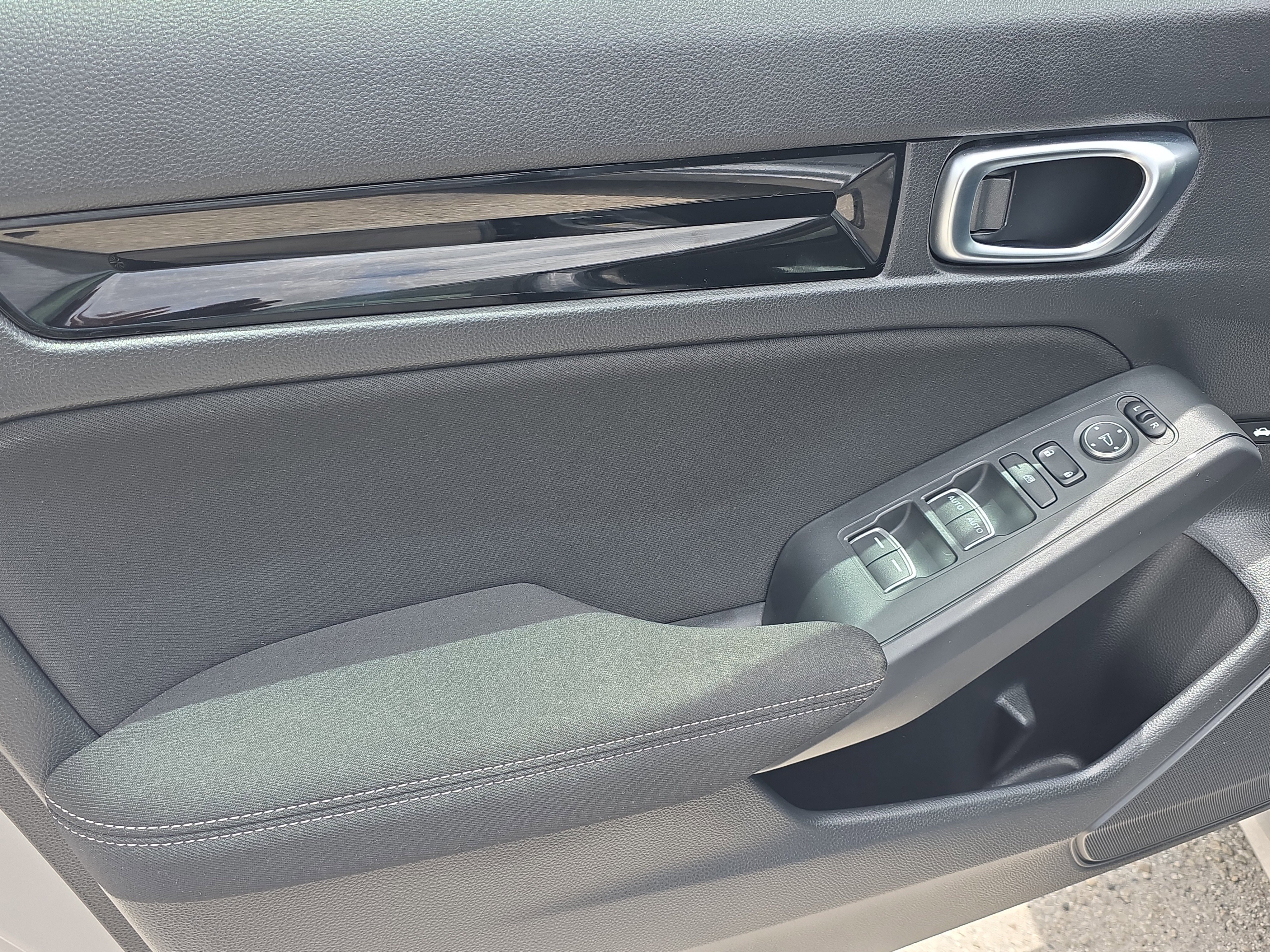 Used 2022 Honda Civic EX image 20
