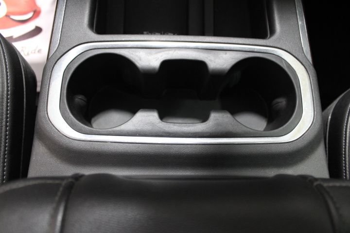 Used 2019 GMC Sierra 1500 SLT AWD/4WD image 36