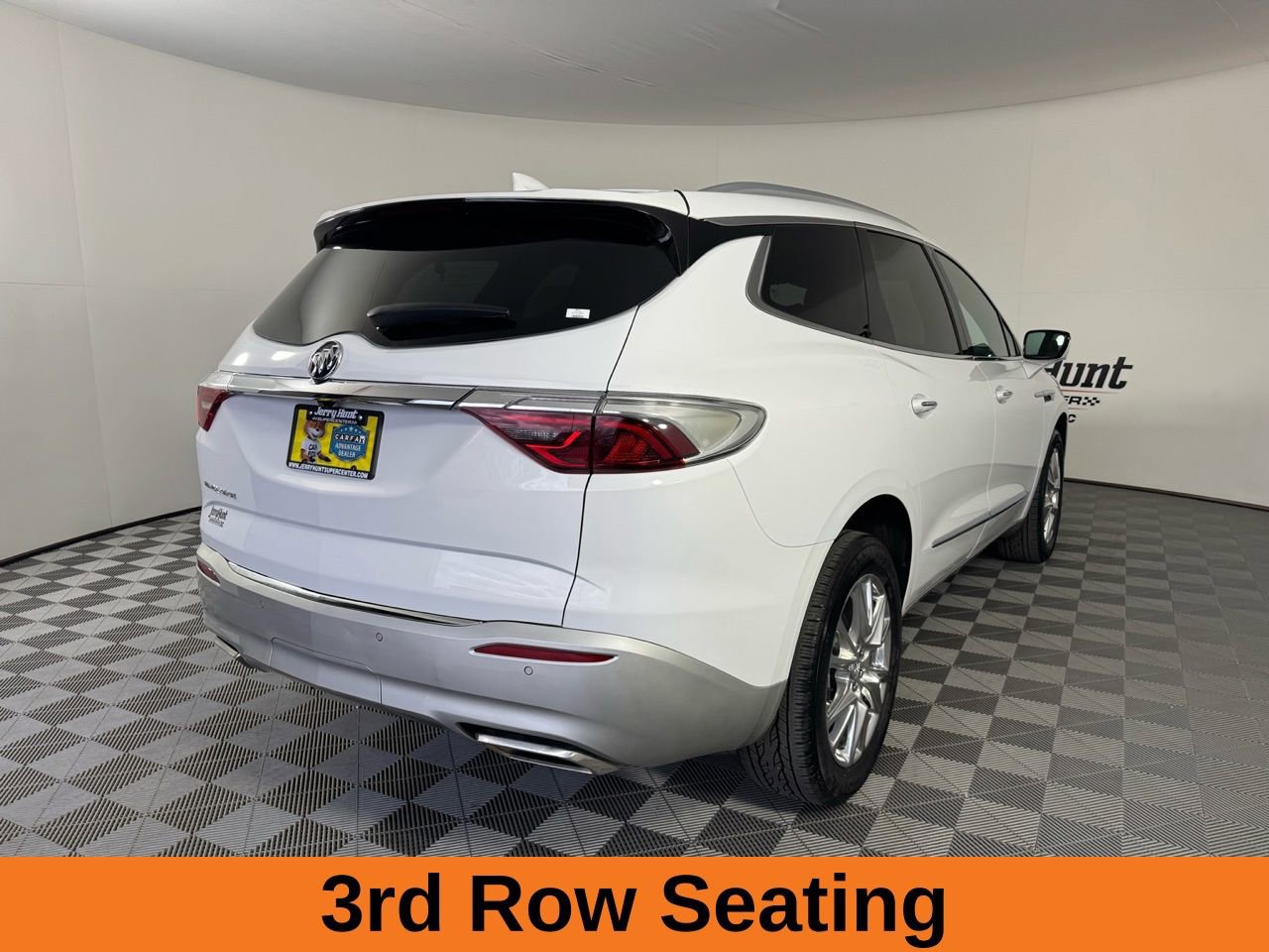 Used 2023 Buick Enclave Essence w/ Experience Buick Package image 7