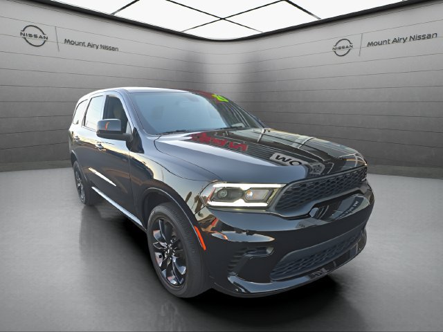 Used 2025 Dodge Durango GT AWD/4WD image 2