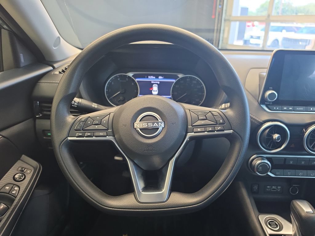 Used 2024 Nissan Sentra SV FWD image 20