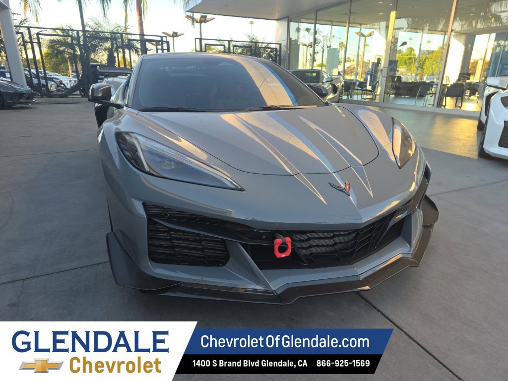 Used 2024 Chevrolet Corvette Z06 w/ Z07 Performance Package RWD image 10