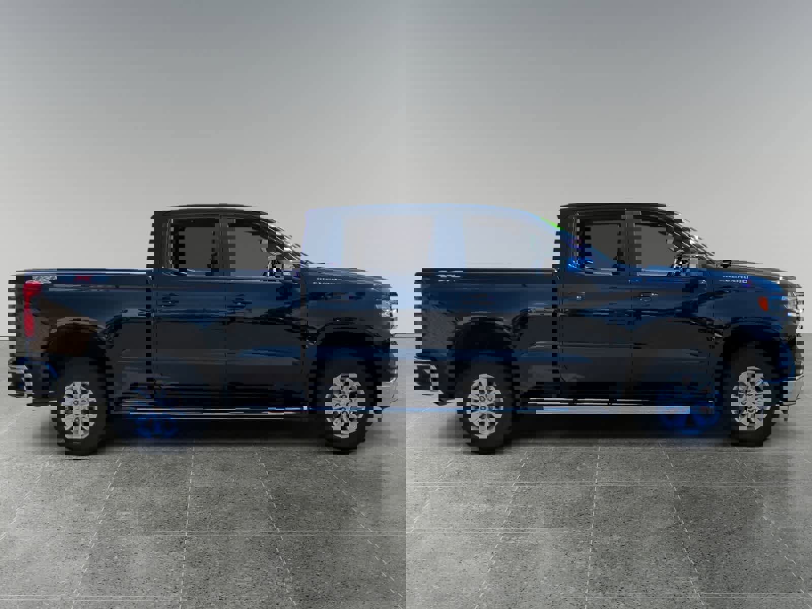 Used 2024 Chevrolet Silverado 1500 LT w/ Protection Package image 6