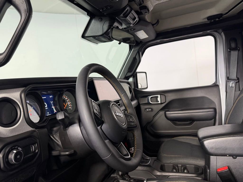 Used 2024 Jeep Wrangler Sport S image 18