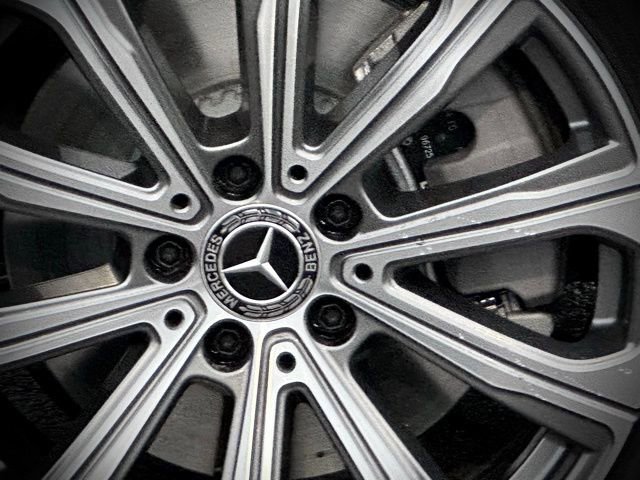 New 2026 Mercedes-Benz GLC 300 4MATIC image 12