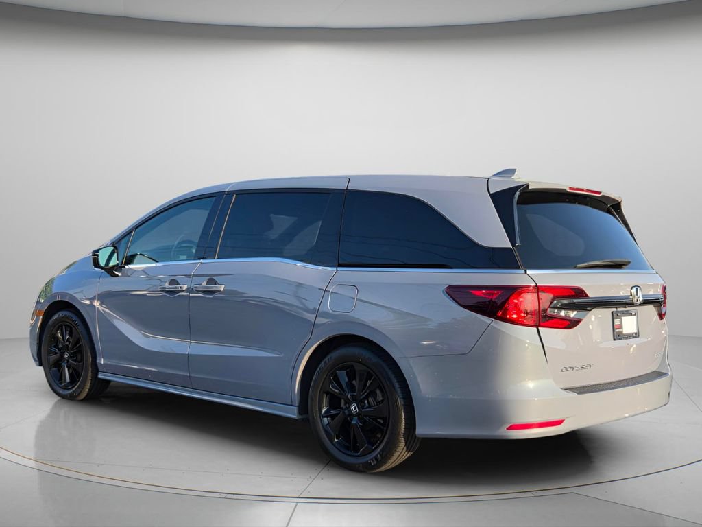 Used 2023 Honda Odyssey Sport image 6