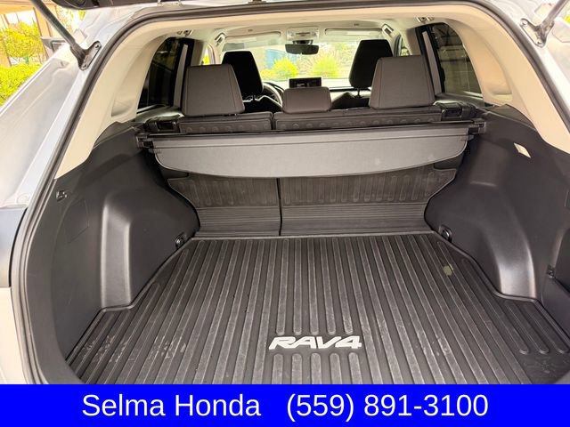Used 2023 Toyota RAV4 LE image 27
