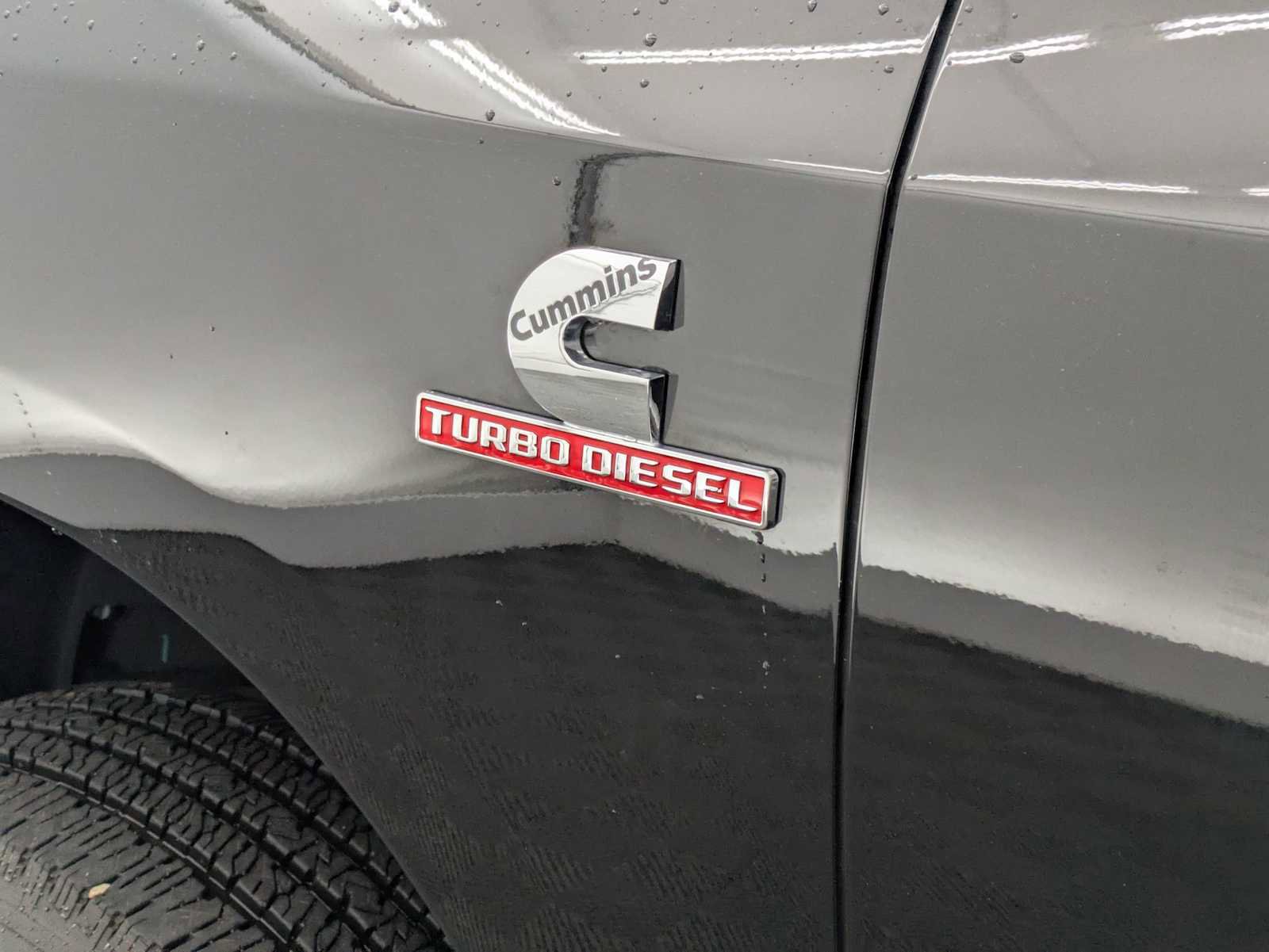 Used 2024 RAM 2500 Laramie w/ Safety Group image 12