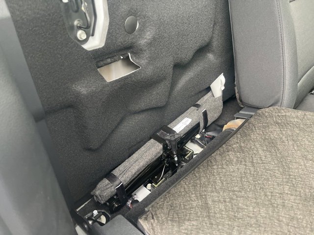 New 2025 Ford F150 XLT w/ Equipment Group 302A MID image 29