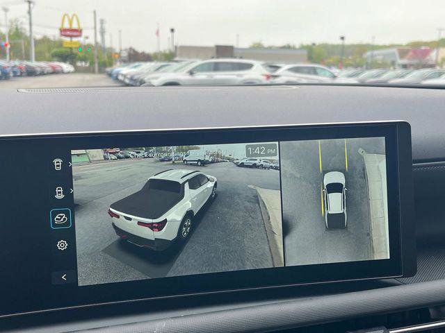 New 2025 Hyundai Santa Cruz XRT image 13