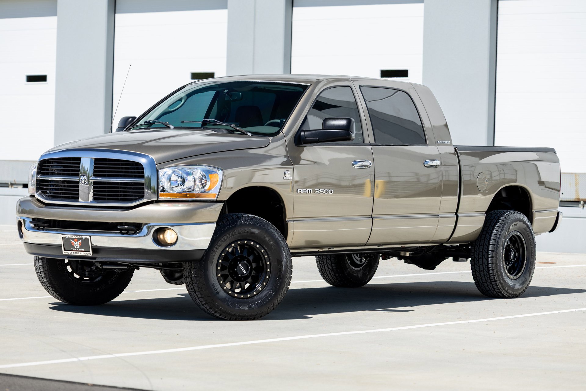 Used 2006 Dodge Ram 3500 Truck SLT w/ Light Group