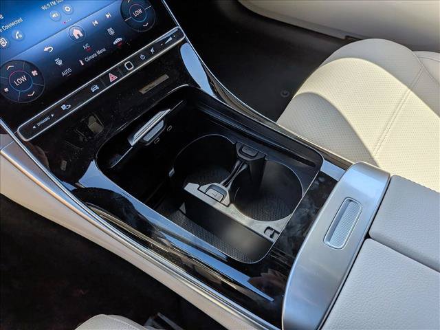 New 2026 Mercedes-Benz C 300 4MATIC Sedan image 12